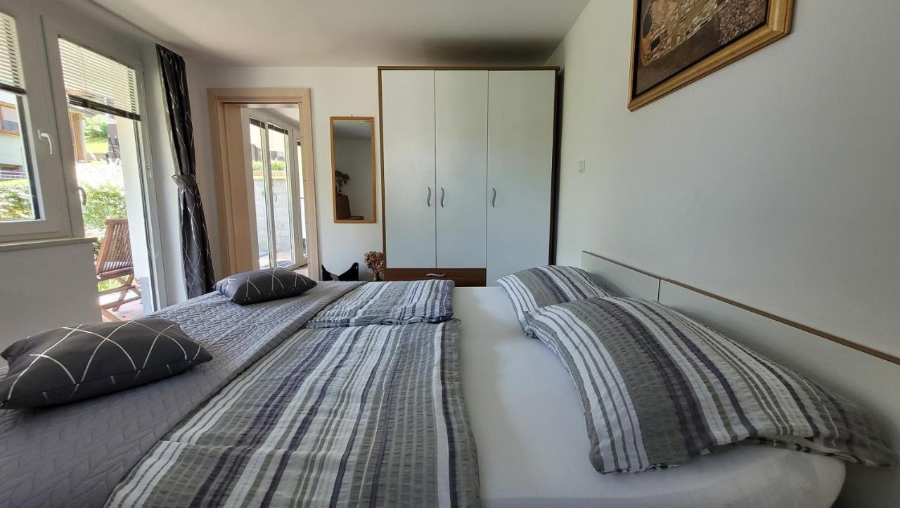 לוצ'ה Apartma Julija מראה חיצוני תמונה