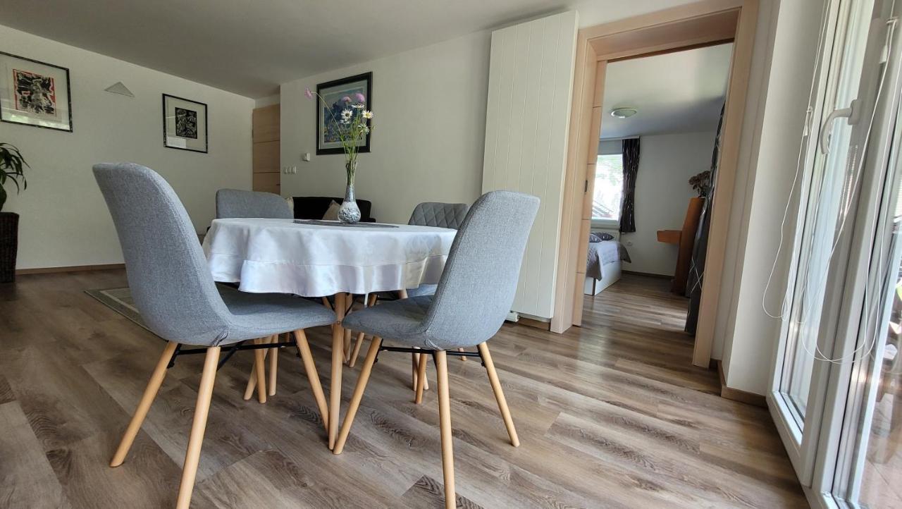 לוצ'ה Apartma Julija מראה חיצוני תמונה